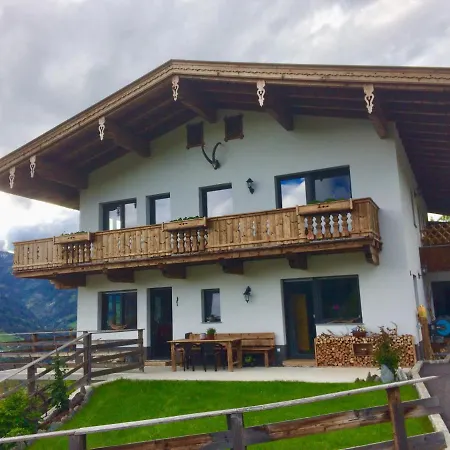 Leo Apartmán Stummerberg